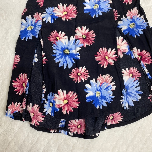 Two piece set - Picture 7 of 7